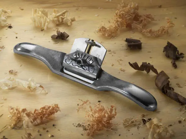 Clifton 650 Curved Sole Spokeshave — 2-1/8" Blade, O1 Cryo Steel, 9-3/4" Length 1