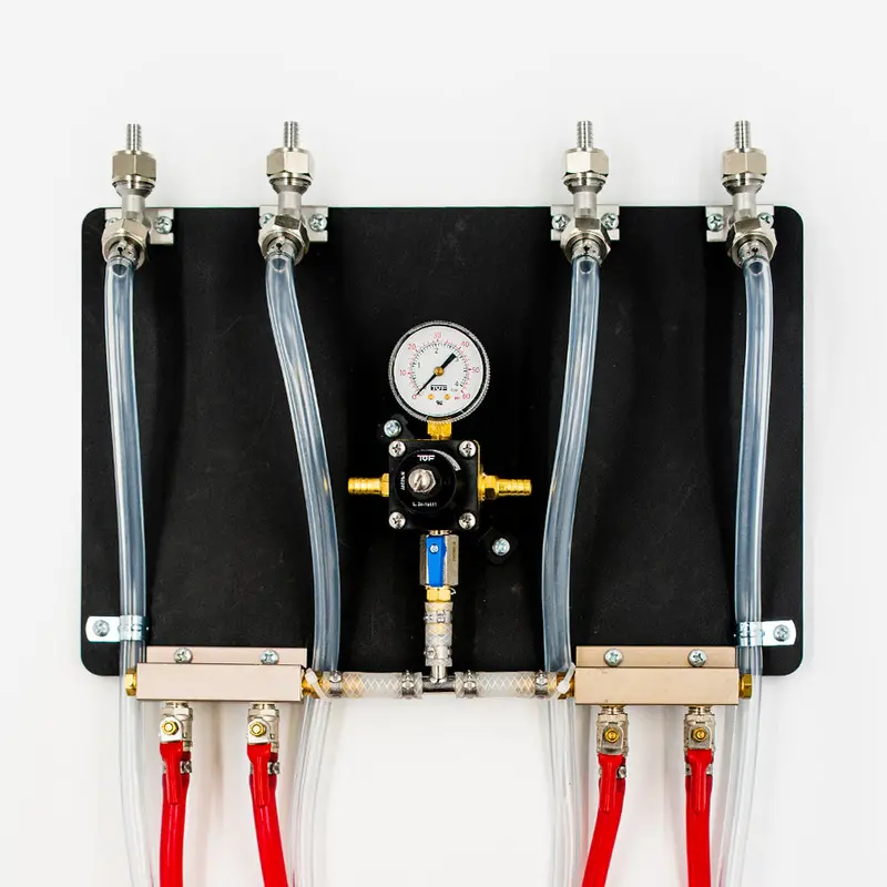 Four-Outlet Wall Bracket Panel – Space-Efficient Tap Mounting Solution 1