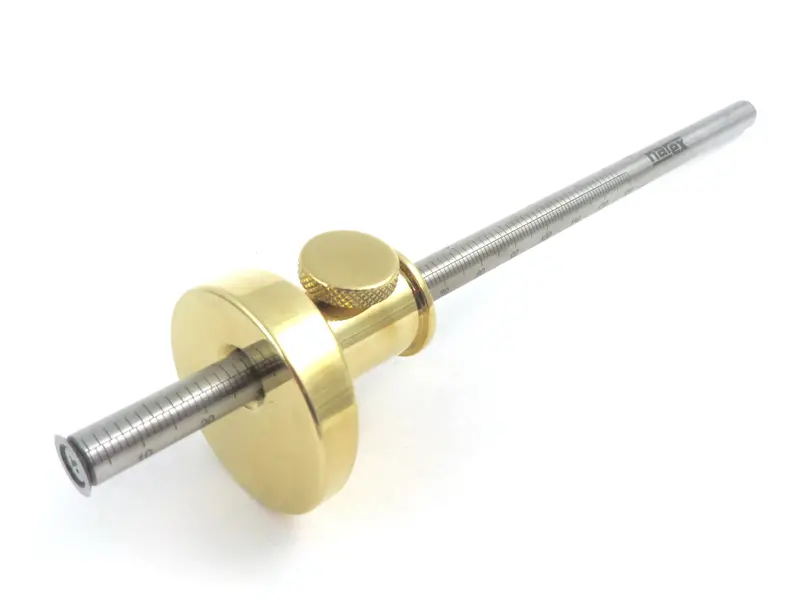 Narex Solid Brass Eccentric Head Marking Gauge With Adjustable Wheel 1