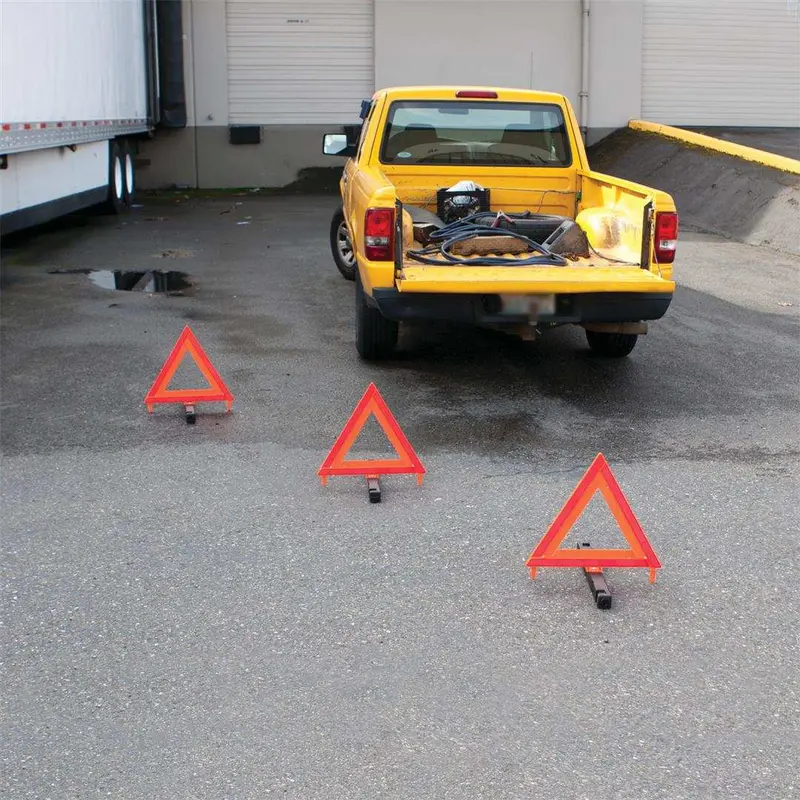 Dot-Compliant Warning Triangle Set – 3-Piece Emergency Safety Kit 1